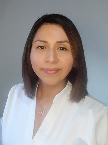 Mg. Lic. Claudia Elizabet Ocsa